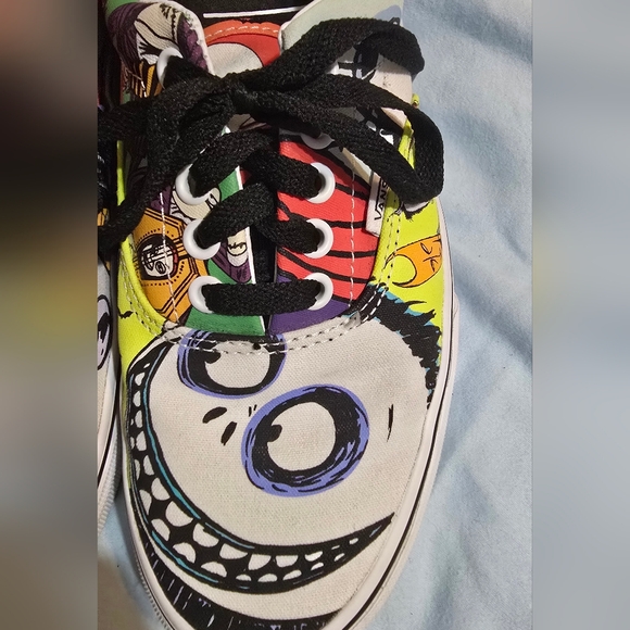 Vans Nightmare Before Christmas Sneakers - Picture 3 of 8